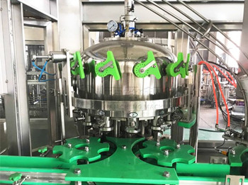 易拉罐含氣飲料灌裝機，飲料生產(chǎn)企業(yè)值得擁有！
